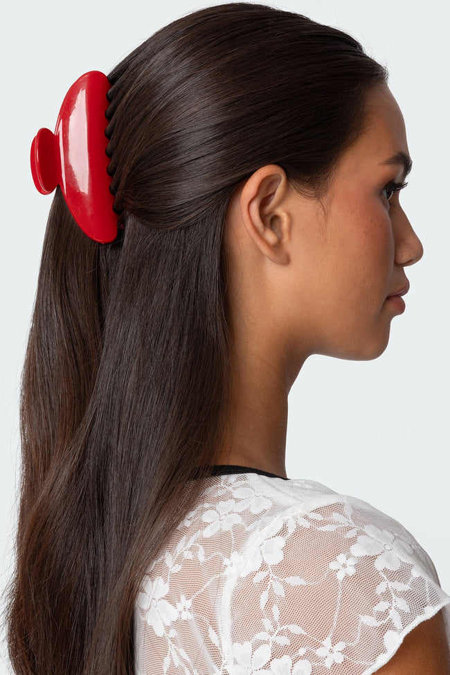 Clean Girl Hair Clip Hover Image
