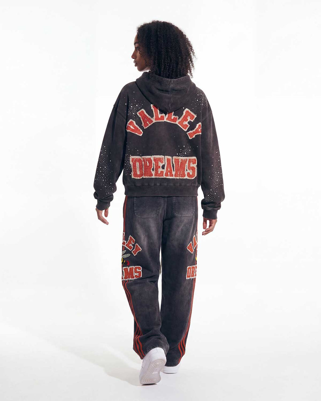 Vale Forever Anthem Sweatpants — Black / Red